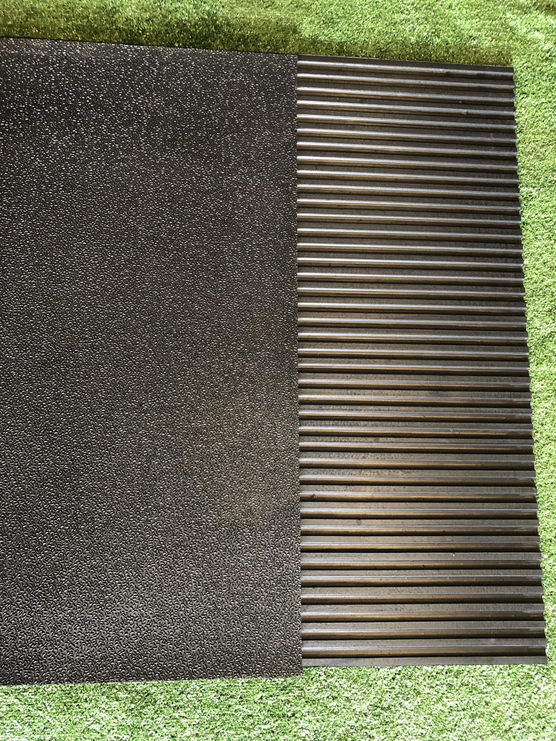 Amoebic Design Rubber Stable Mat 6′ X 4‘ 12mm,15mm and18mm - Image 4