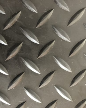 Checker/diamond plate Rubber Flooring Rolls 1.2m wide and 3mm