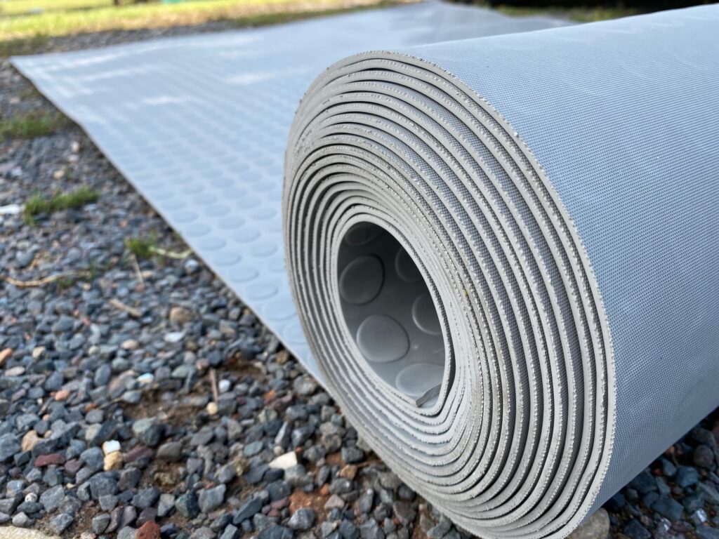 Coin Design Grey Colour Rubber Flooring Rolls and different sizes!