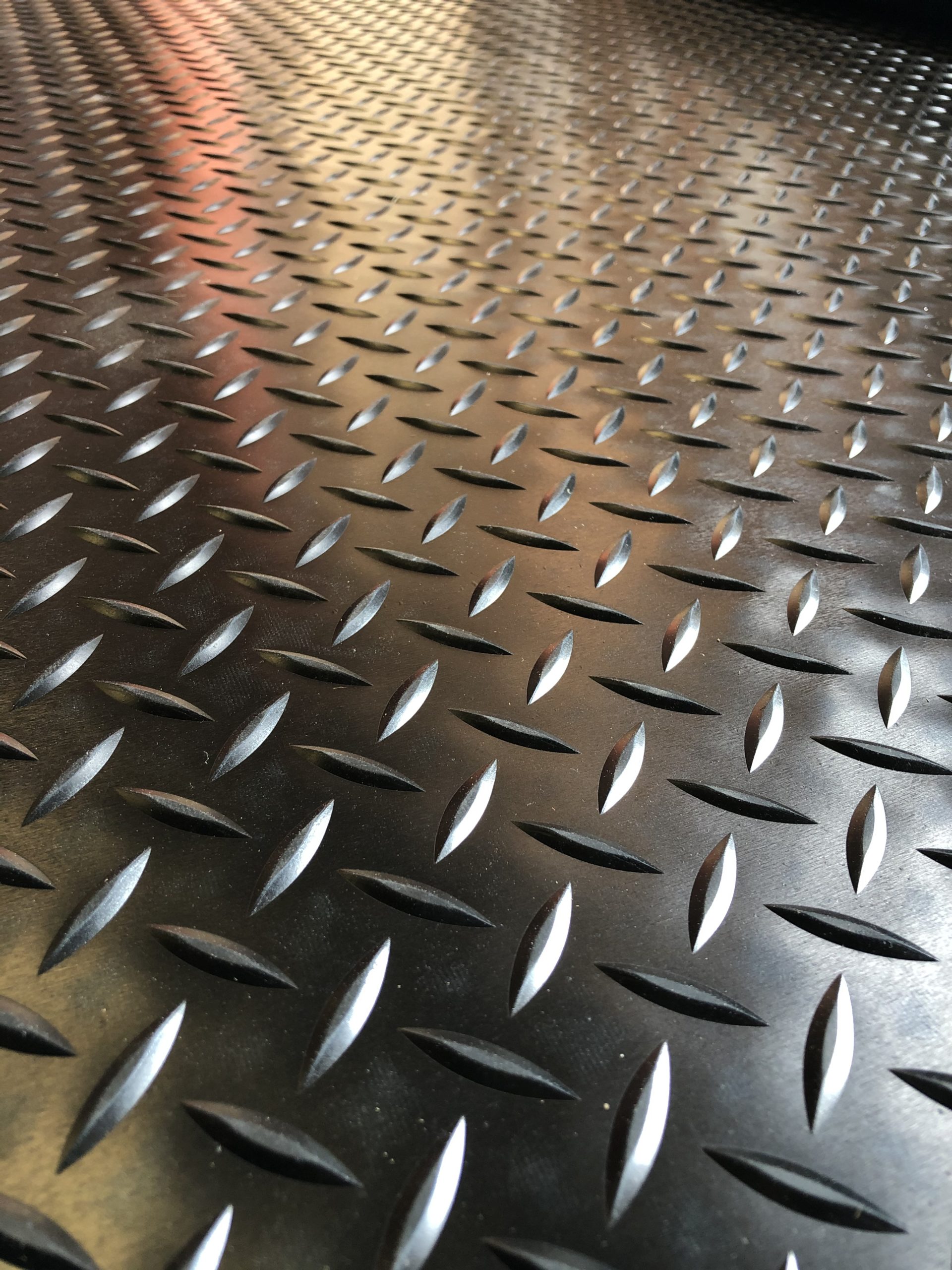 Rubber Stable Mat 6′ X 4 ‘ (Checker Design)